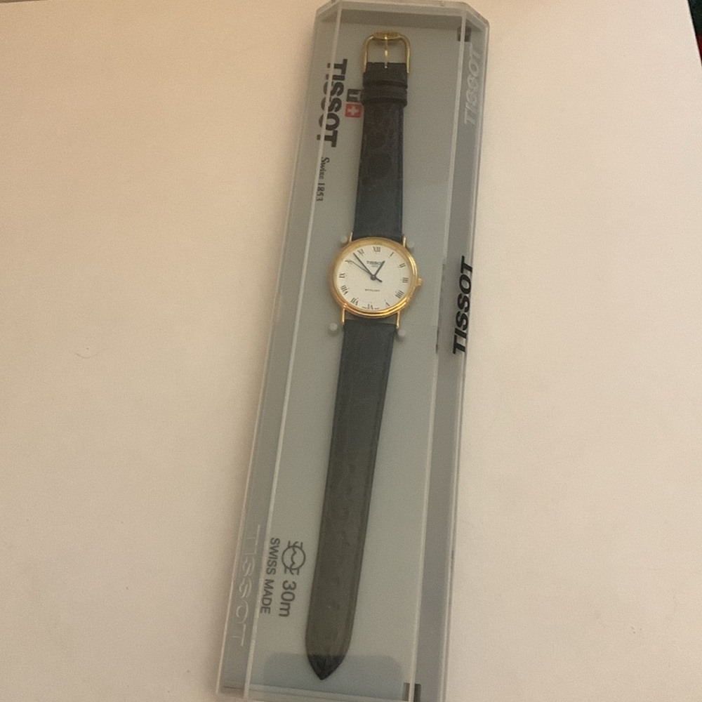 Tissot Swiss Stylist 1853 Gold Watch - Picture 14 of 14